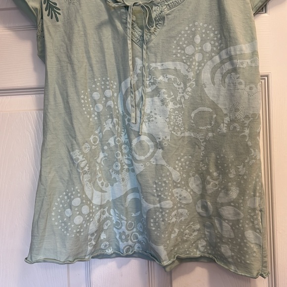 T-shirt by Sandwich_ size medium light teal - Picture 3 of 3